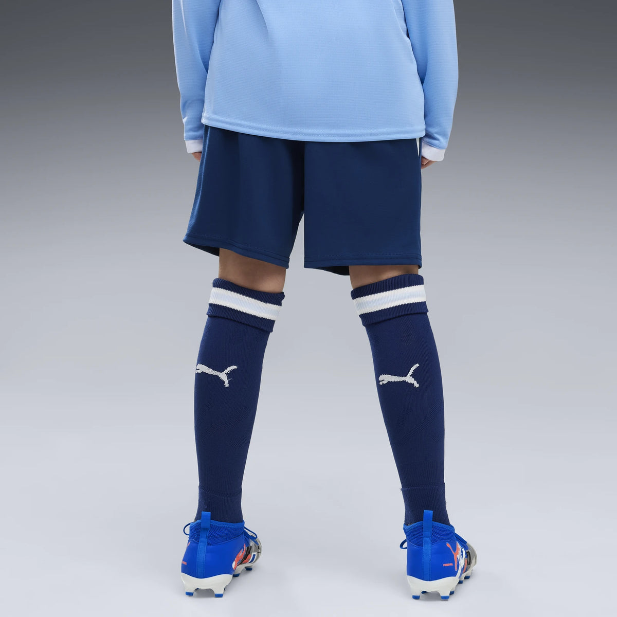 Equipación de fútbol de local para niños Liverpool 2026/27 - Réplica de estadio - Tercera equipación