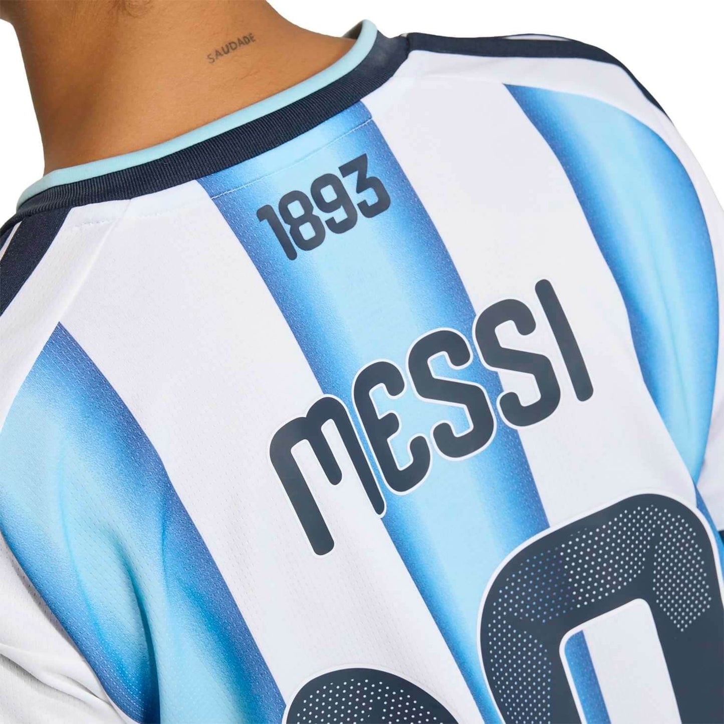messi printing on a argentina home jersey