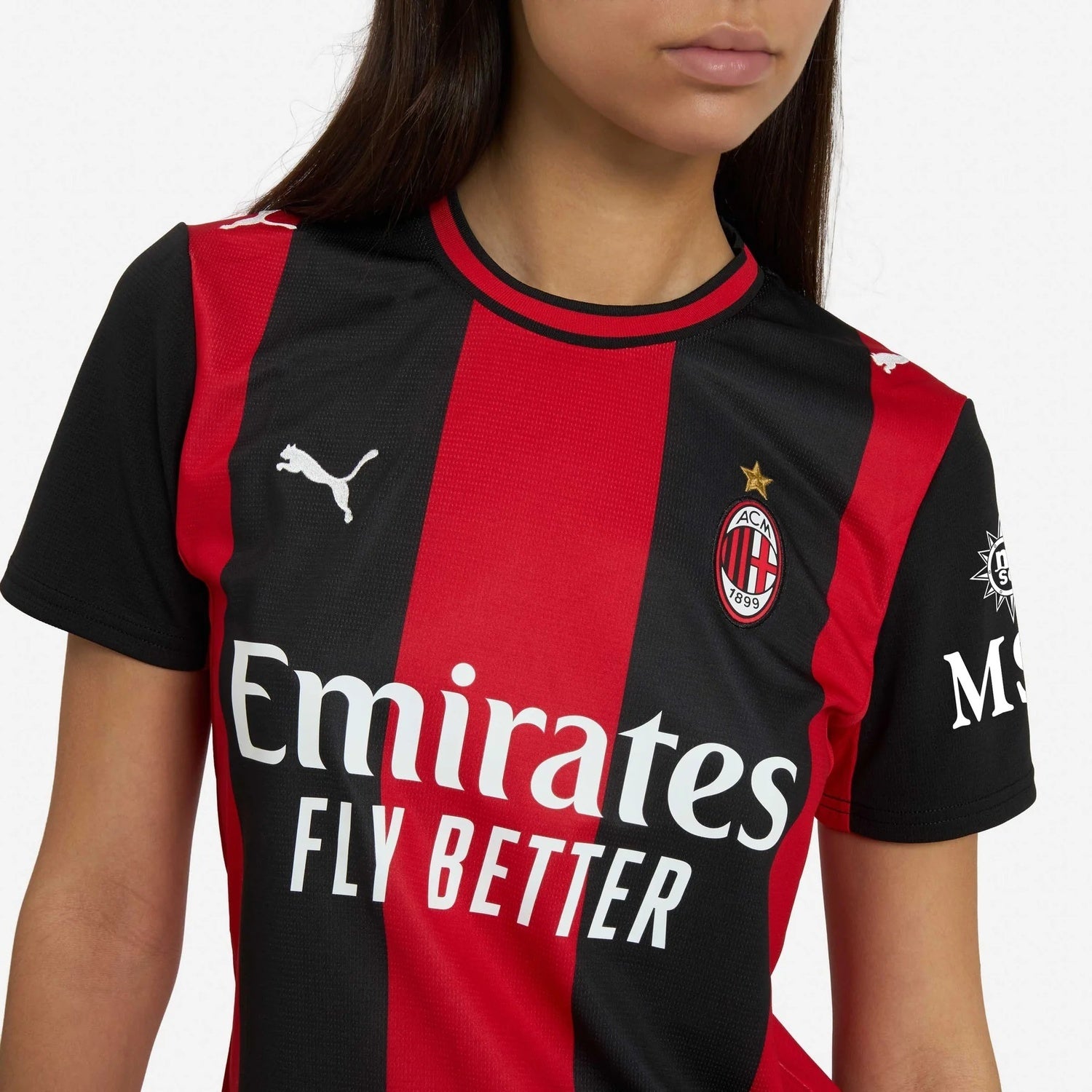 Model wearing AC Milan 2026/27 women's home soccer jersey