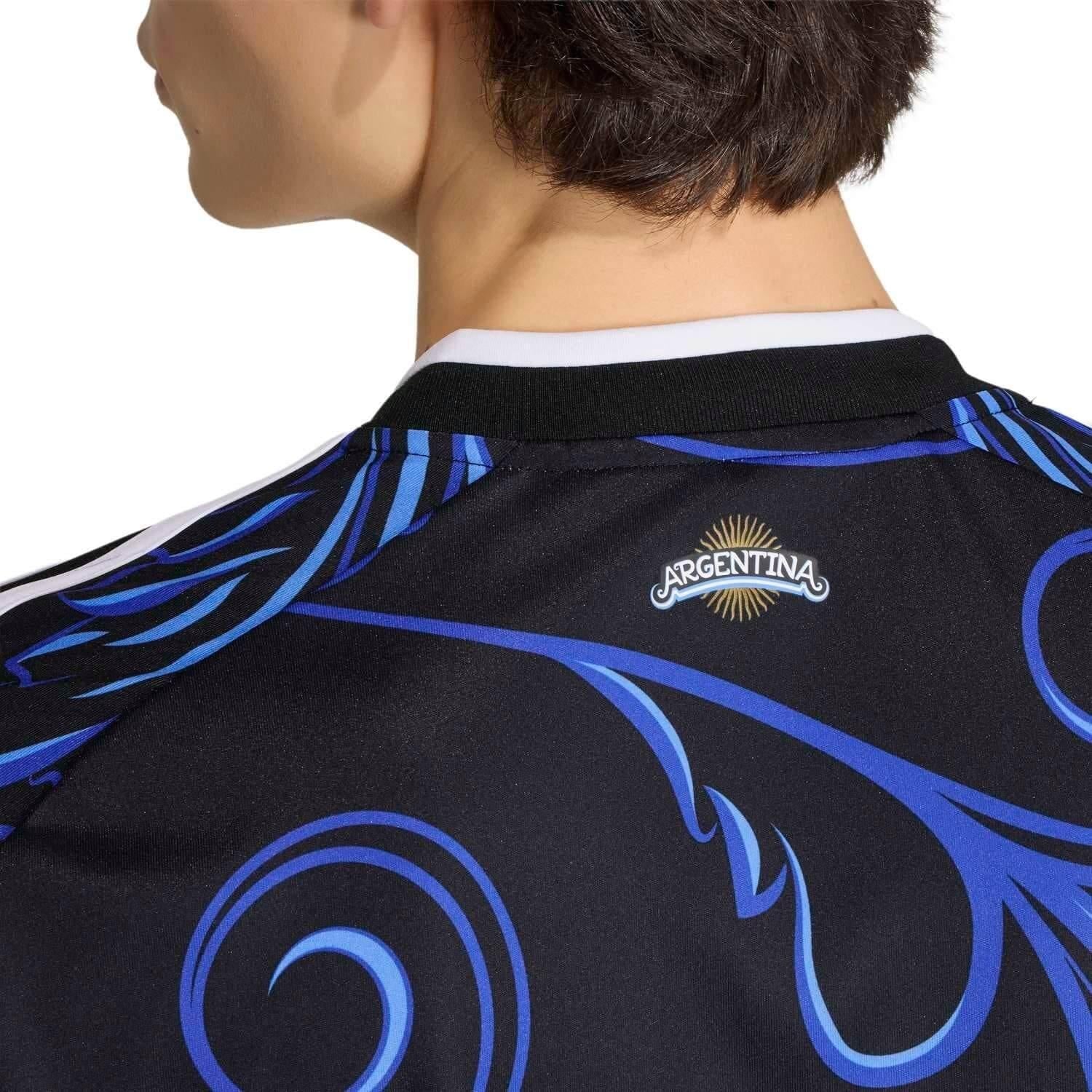 Men's Argentina 2026 World Cup Away Stadium Replica Jersey neck details