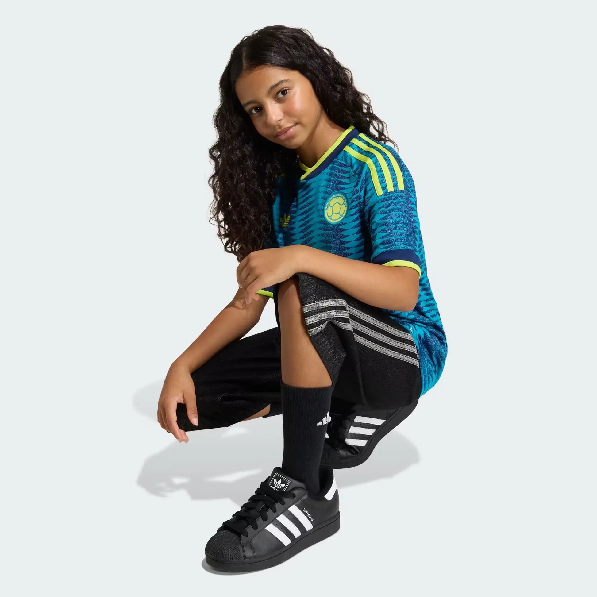 A Girl  Wearing Blue Colombia 2026 Away Jersey