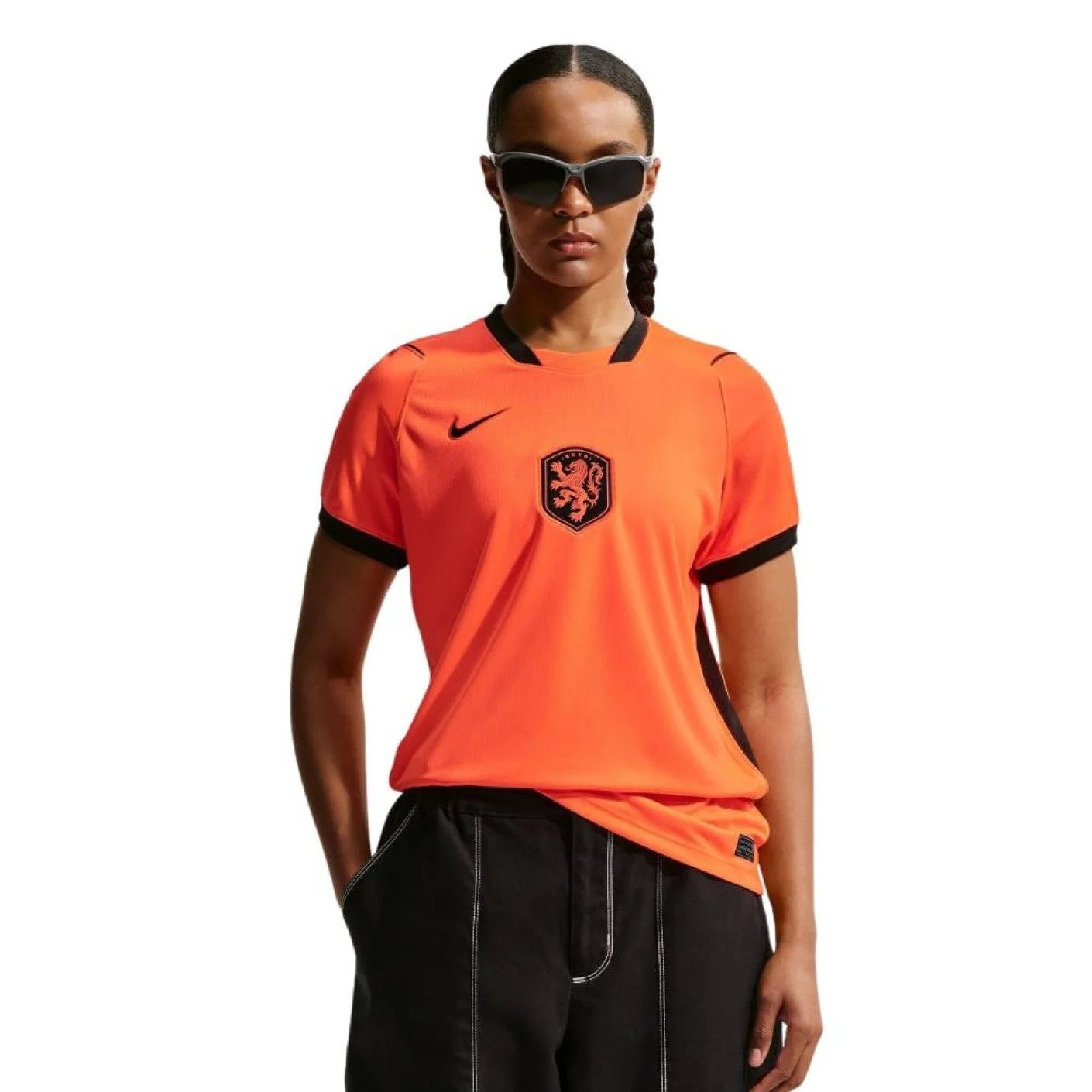 Model wear a Women's Netherlands 2026 World Cup Home Stadium Replica Jersey